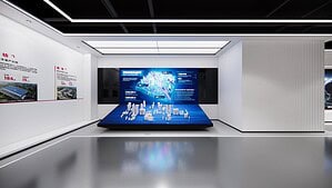 顺丰丰泰展示中心数字屏与园区模型效果图